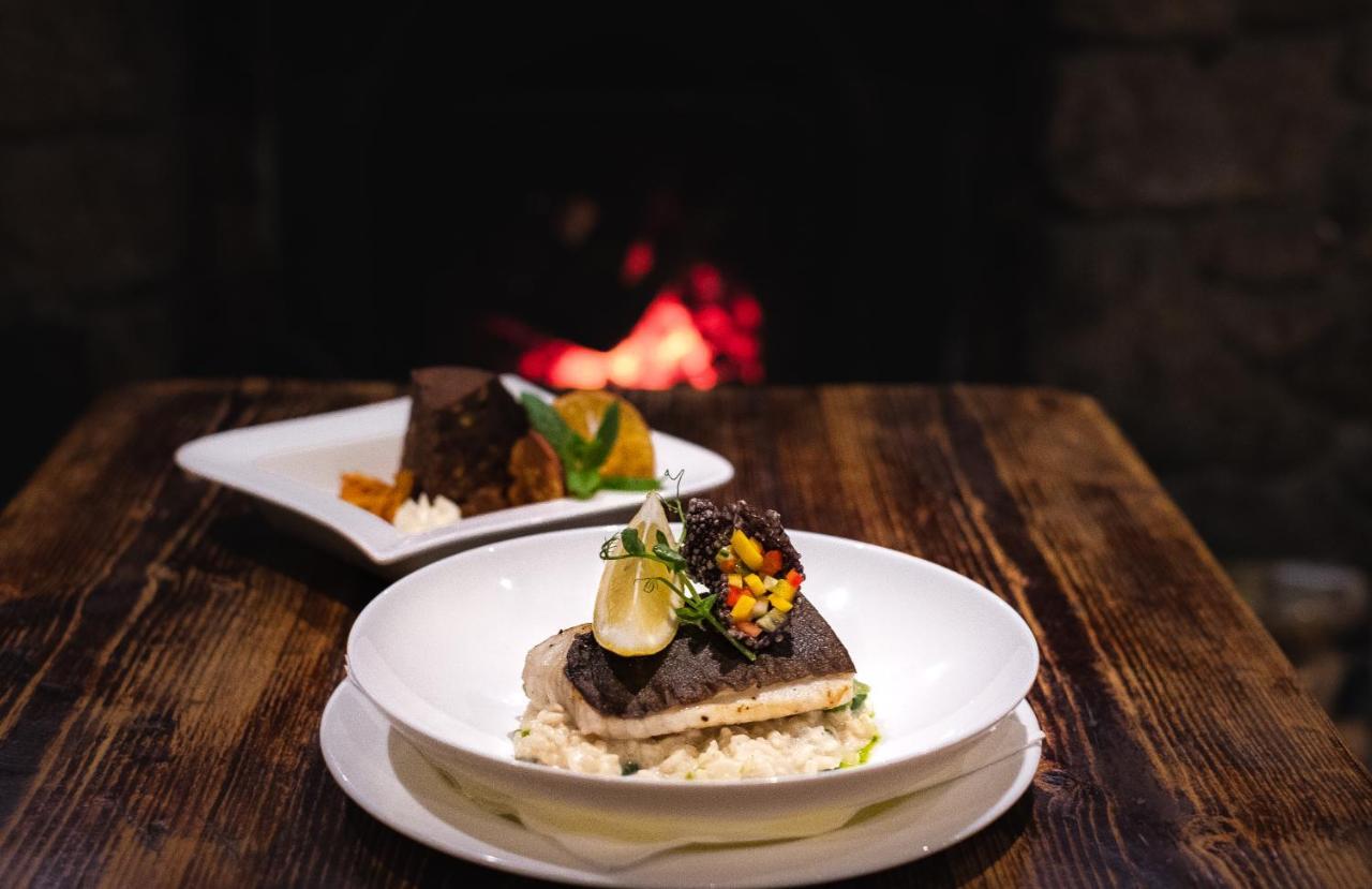 Woodenbridge Hotel מראה חיצוני תמונה