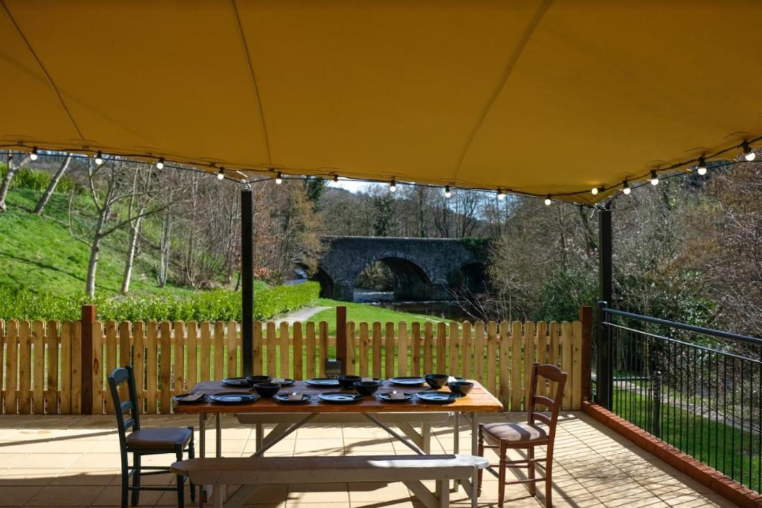 Woodenbridge Hotel מראה חיצוני תמונה