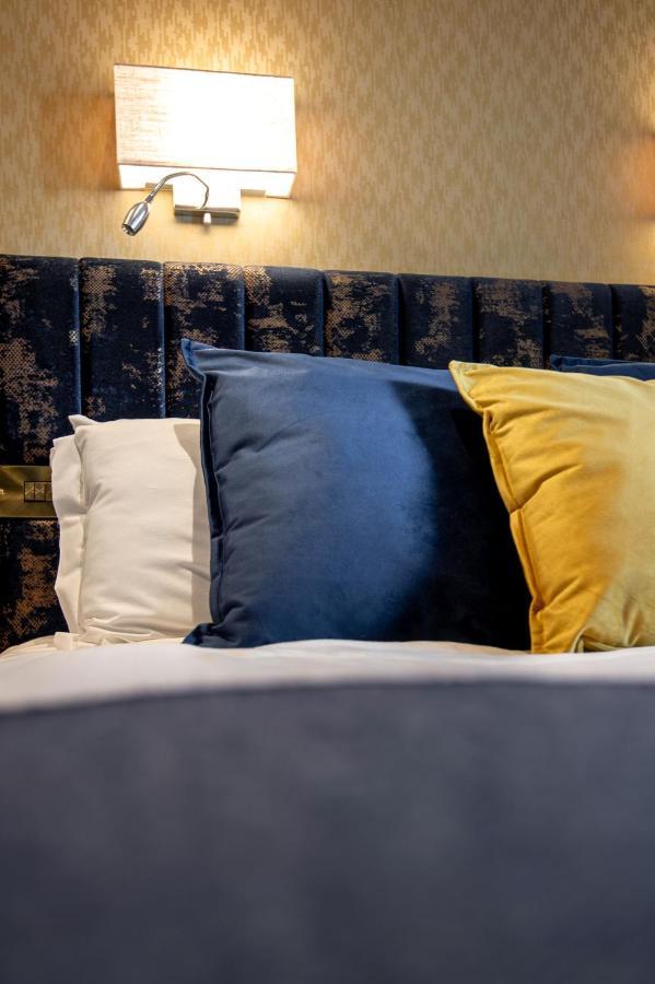 Woodenbridge Hotel מראה חיצוני תמונה